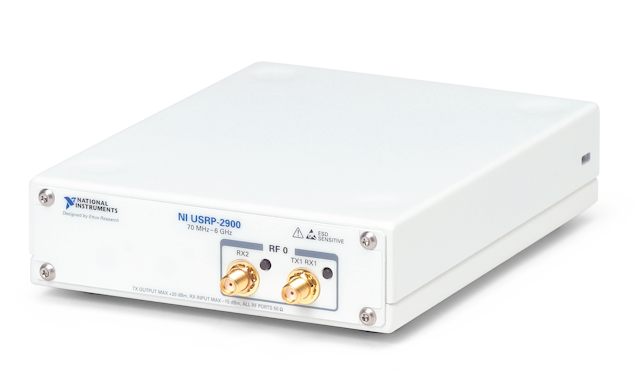 B200の参考写真(NI USRP-2900)